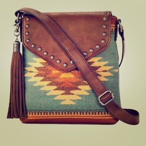 Blazin Roxx Western Handbag
